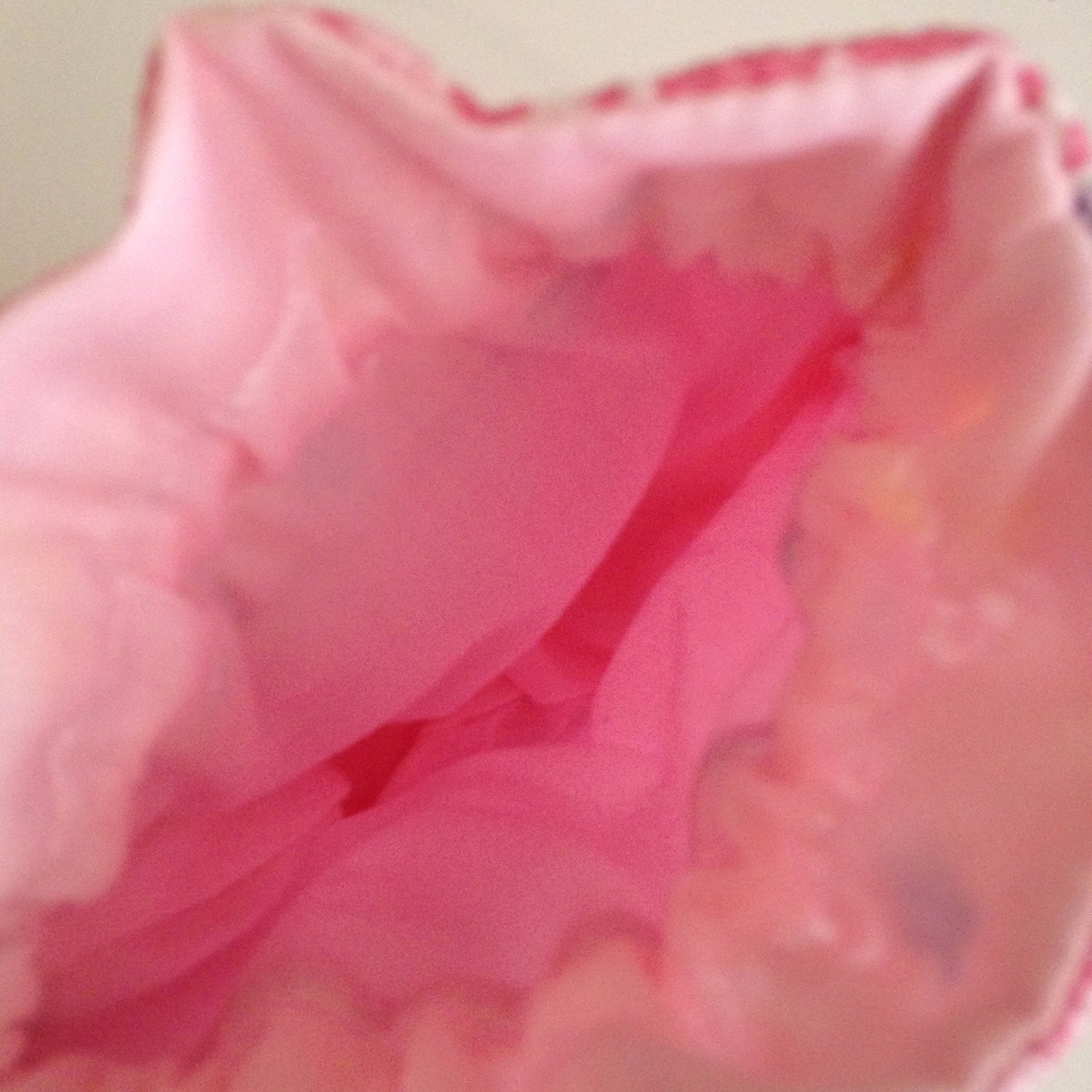 Hello Kitty Pink Drawstring Pouch - Picture 3 of 3